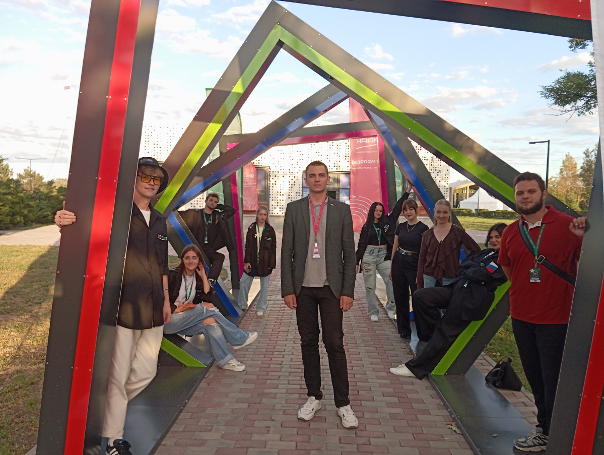 Россия = команды! | Сетка — социальная сеть от hh.ru