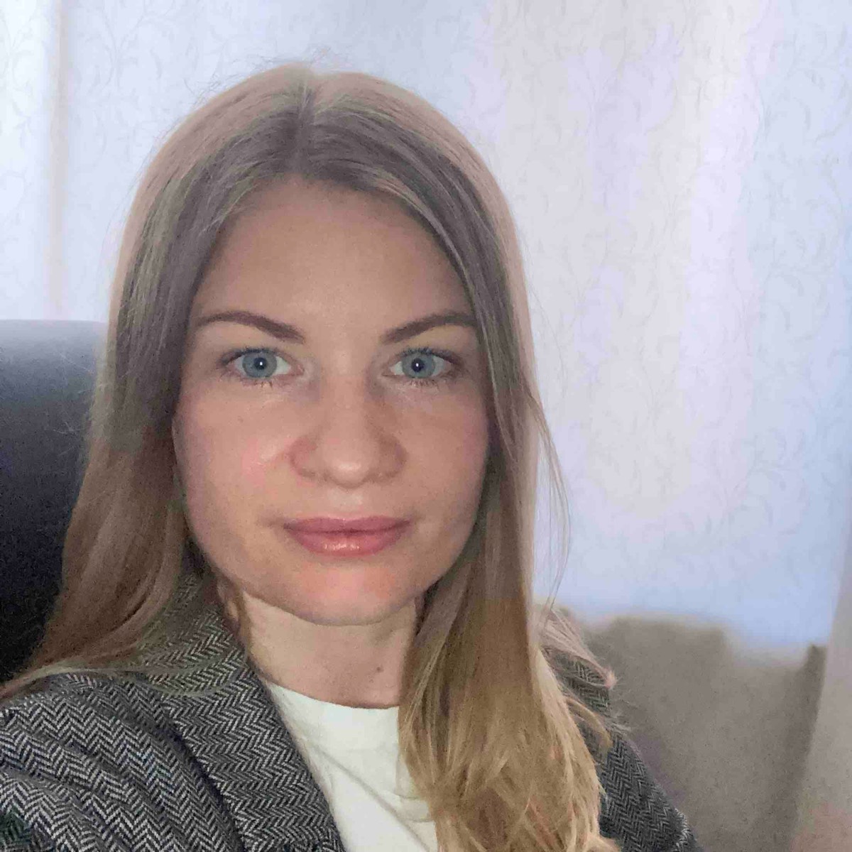 Оксана Снежинская | Сетка — социальная сеть от hh.ru