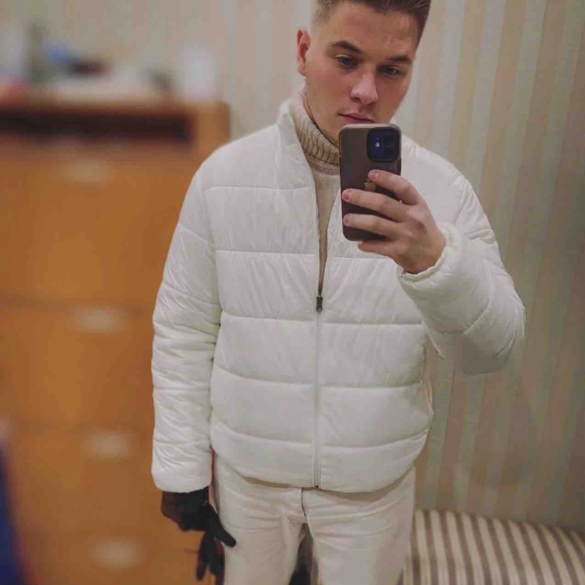 Денис Азаров