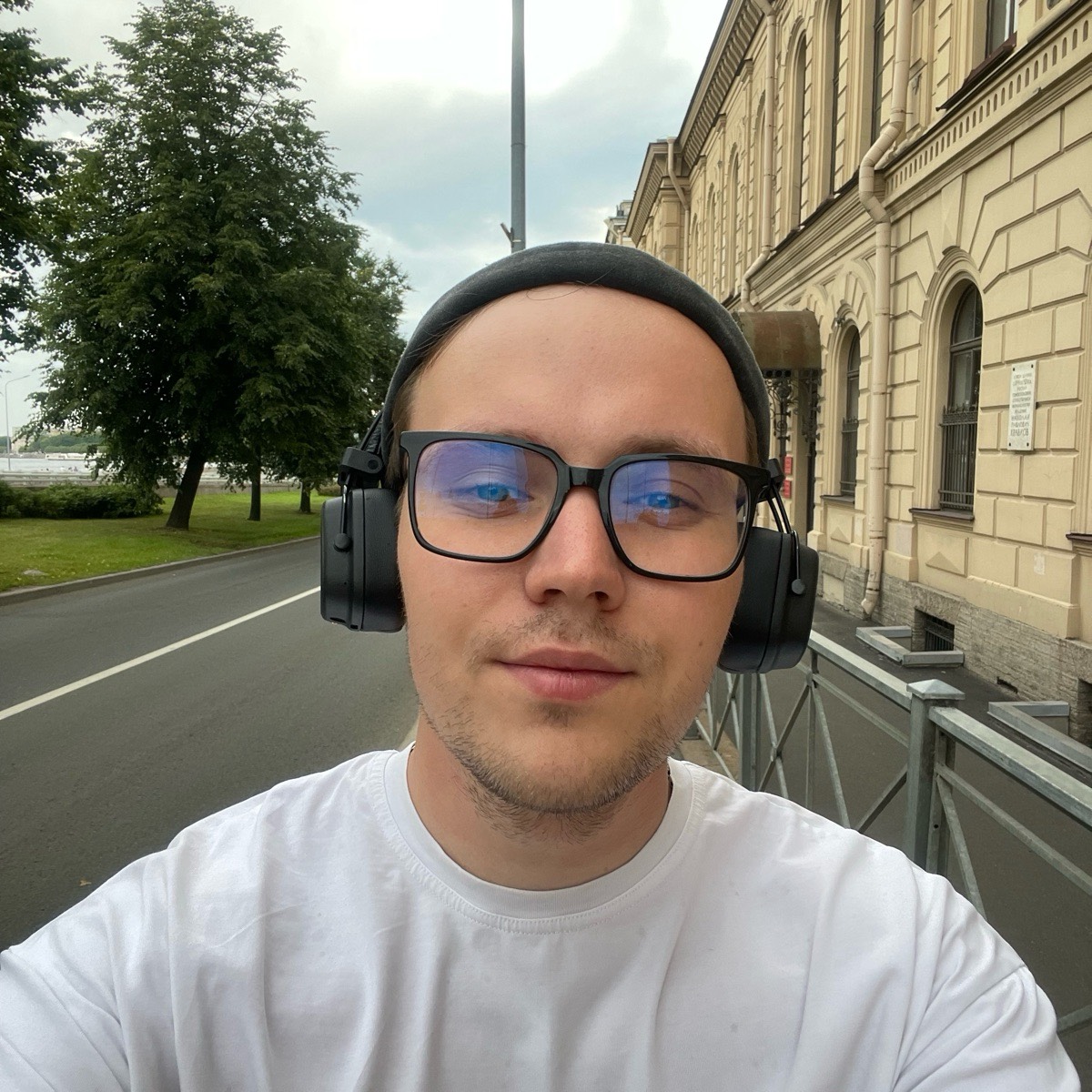 Олег Шишленин