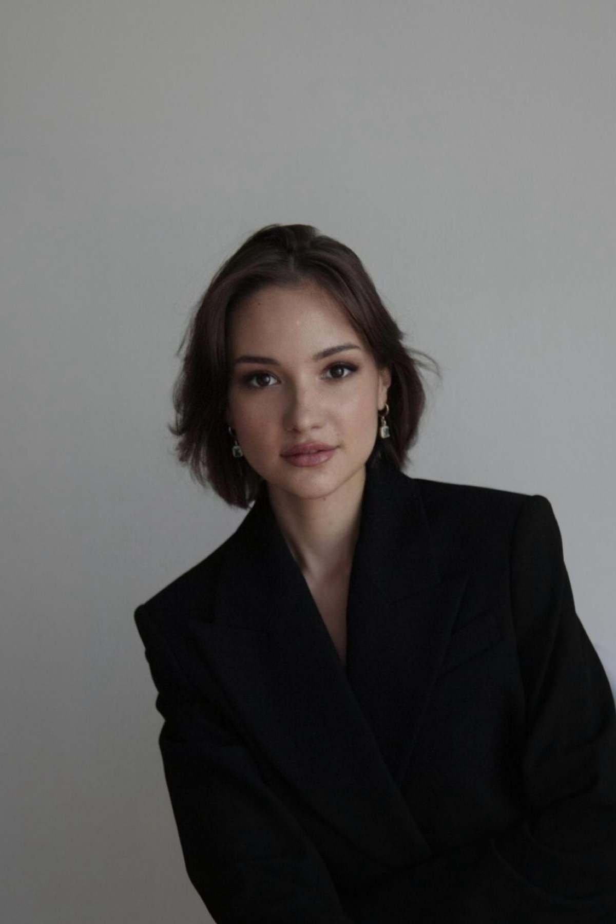 Алесия Необутова