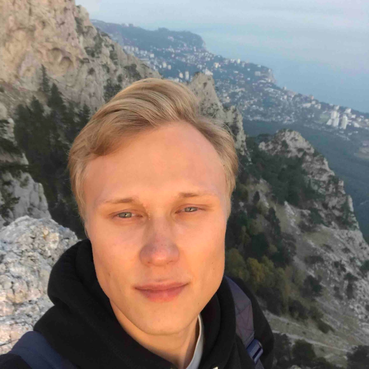 Денис Никитин