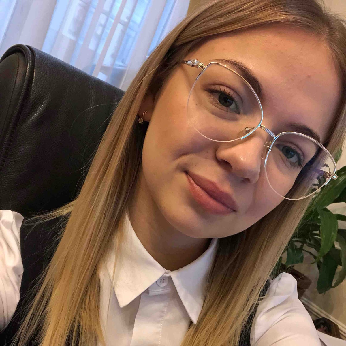 Екатерина Золотаренко