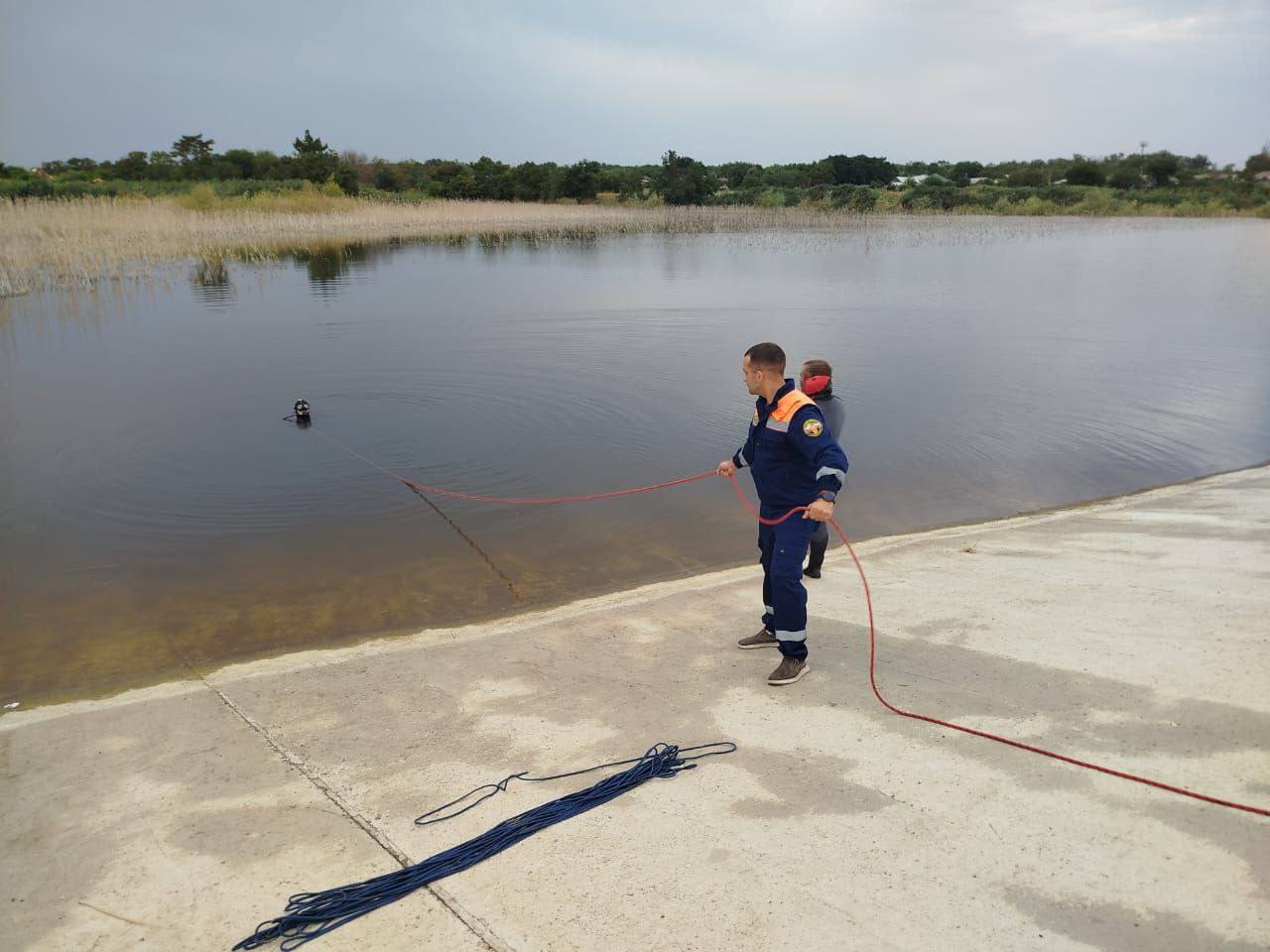 Трагедия на водоеме в селе Казинка
20 августа в запрещенном для купания водоеме утонули мужчина 31 года и двое его племянников 9 и 12 лет | Сетка — социальная сеть от hh.ru