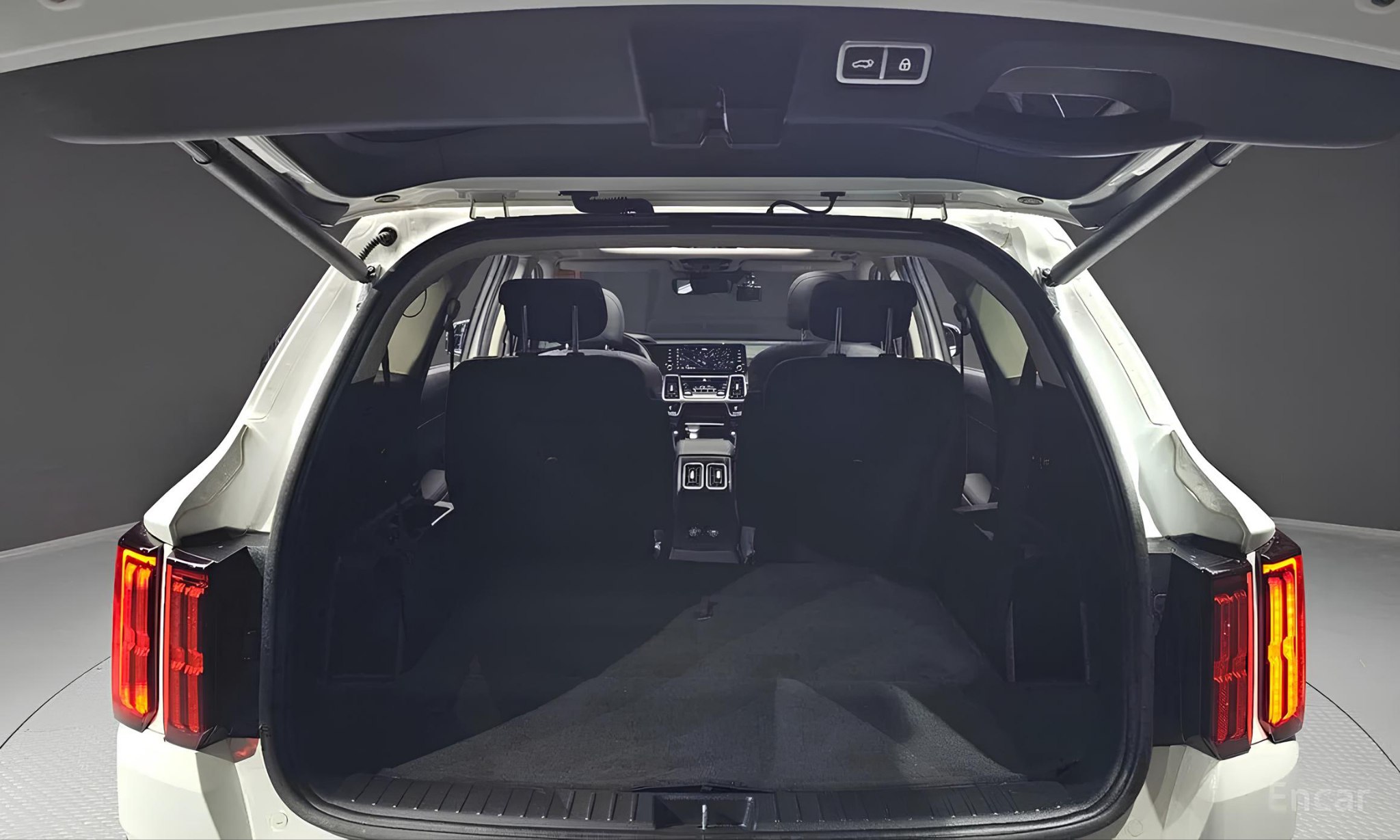 🚘Kia Sorento
Для тех, кто выбирает максимум комфорта и надёжности
✅ 2021 год
✅ Пробег 50 052 км
✅ Дизель 2.2 (202 л.с | Сетка — социальная сеть от hh.ru