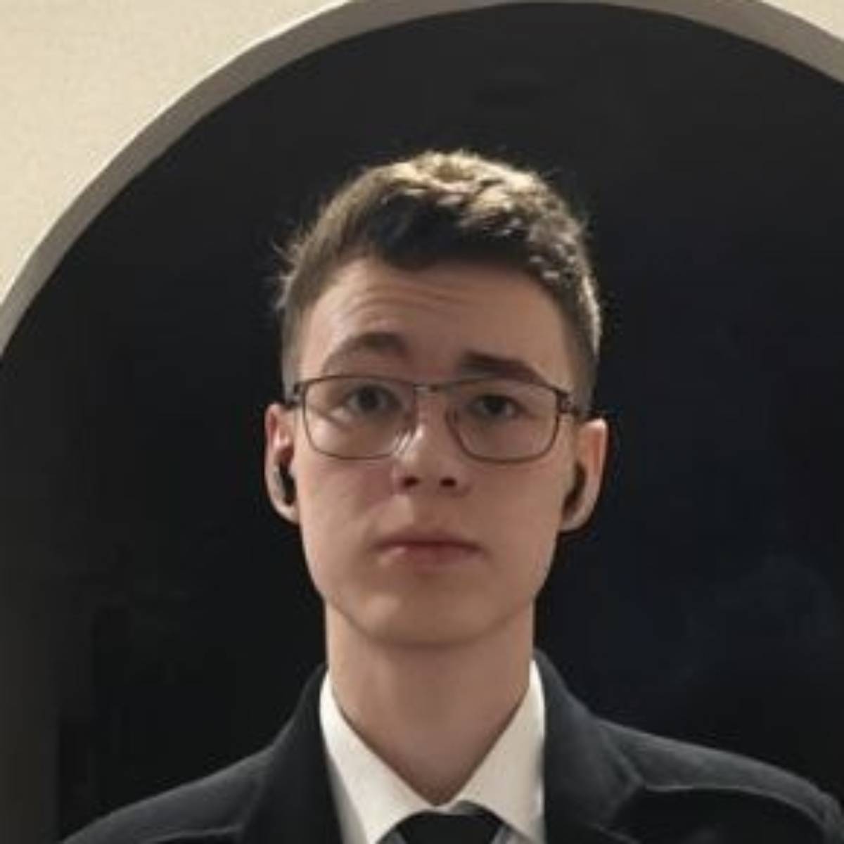 Даниил Костарев