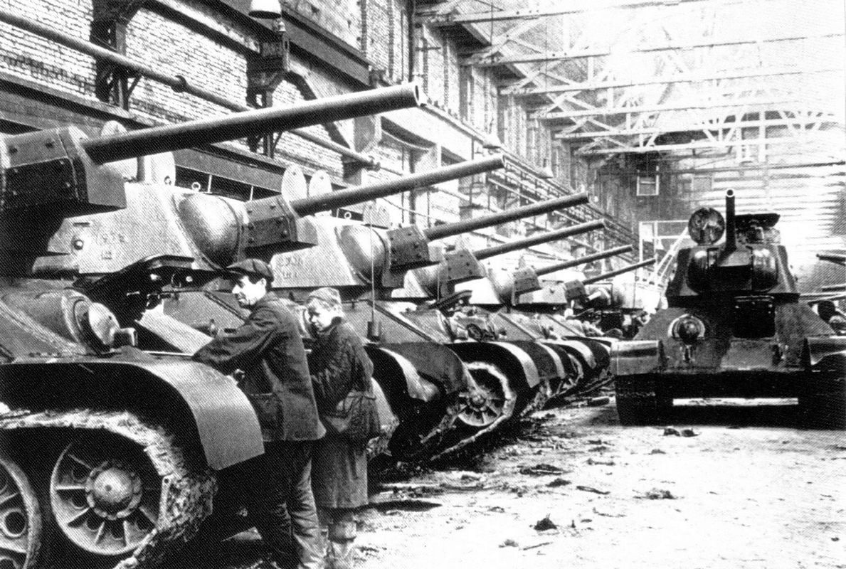 #этотденьвистории
22 августа 1942 года — техническое чудо за 33 дня | Сетка — социальная сеть от hh.ru