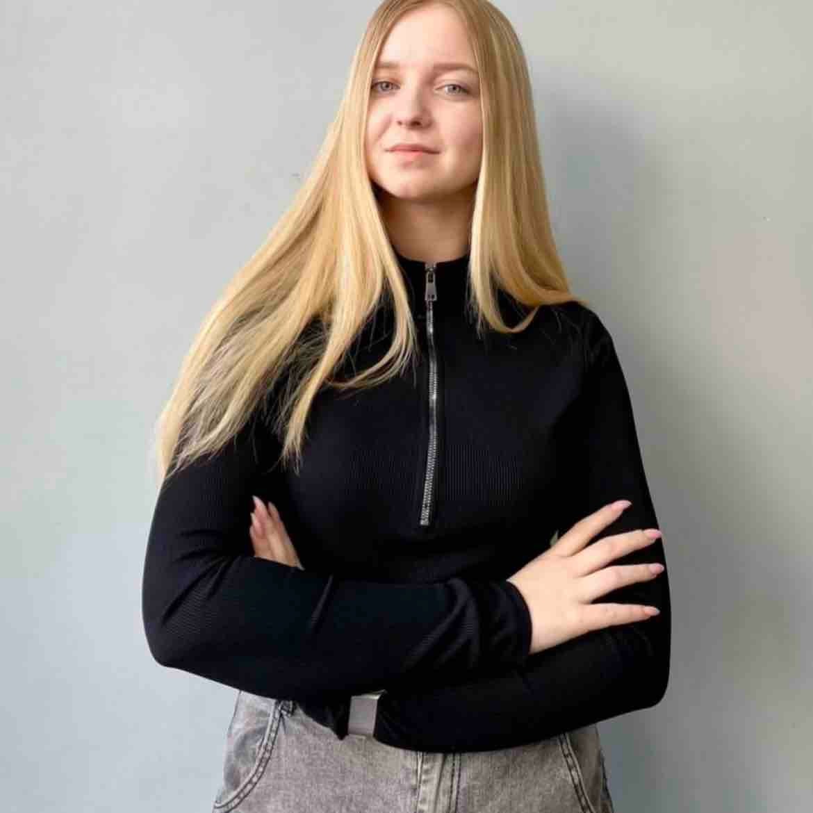 Алина Сафарова