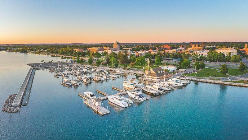 Food And Wine Festival Makes Traverse City
https://procreator.top/2025/08/22/food-and-wine-festival-makes-traverse-city-a-culinary-destination/ | Сетка — социальная сеть от hh.ru