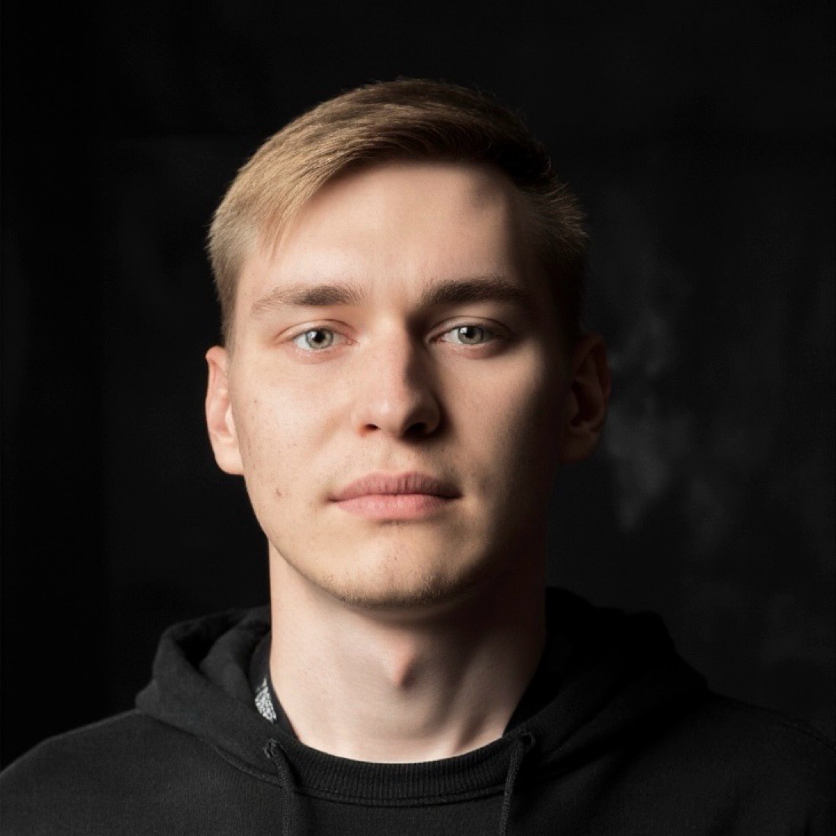 Артем Абрашкин