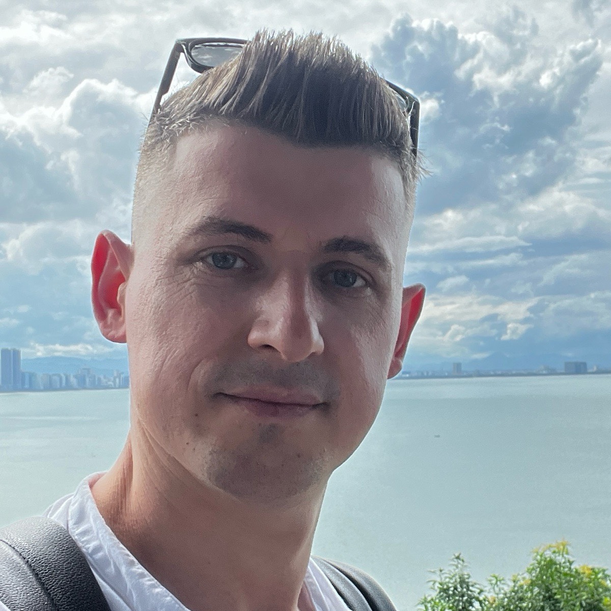 Артём Громов | Сетка — социальная сеть от hh.ru