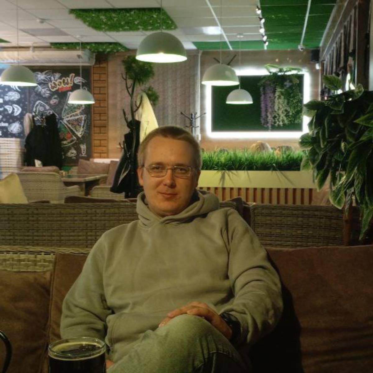 Евгений Борисов