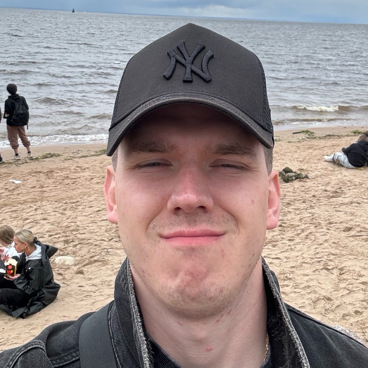 Глеб Зверев