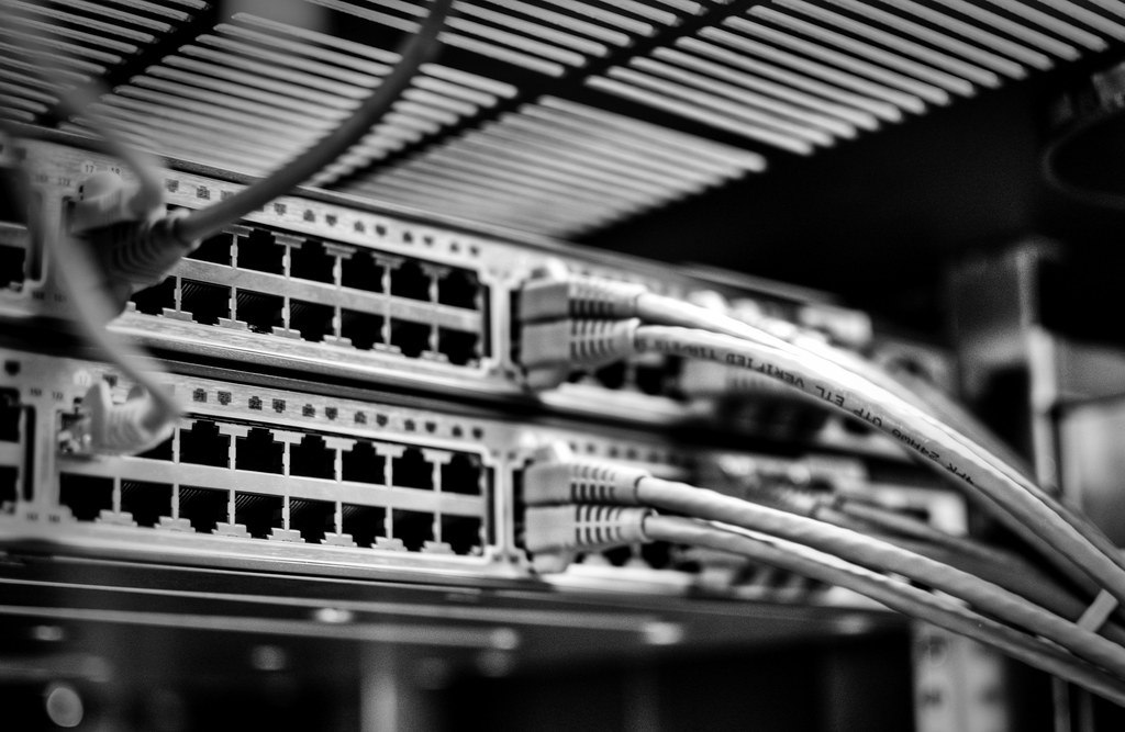 Если собеседуете сетевика, спросите у него, что значит на Cisco
sw t e d
sw m t
и
sw m a
sw a v 1
Не факт, что каждый сразу ответит :) | Сетка — социальная сеть от hh.ru
