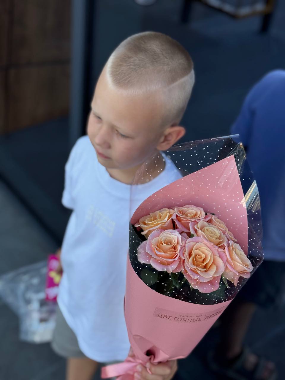 Мой красавчик🩶 пришел на День Рождения к подружке 🎁 | Сетка — социальная сеть от hh.ru