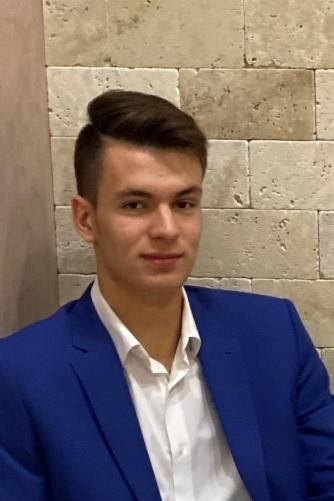 Дмитрий Котов