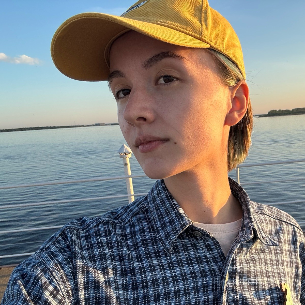 Олеся Мареева | Сетка — социальная сеть от hh.ru