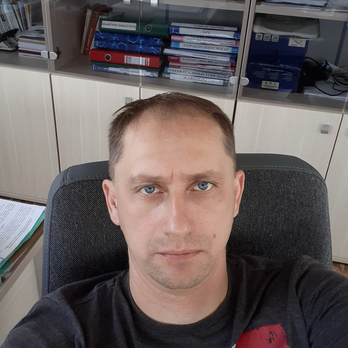 Александр Иванов