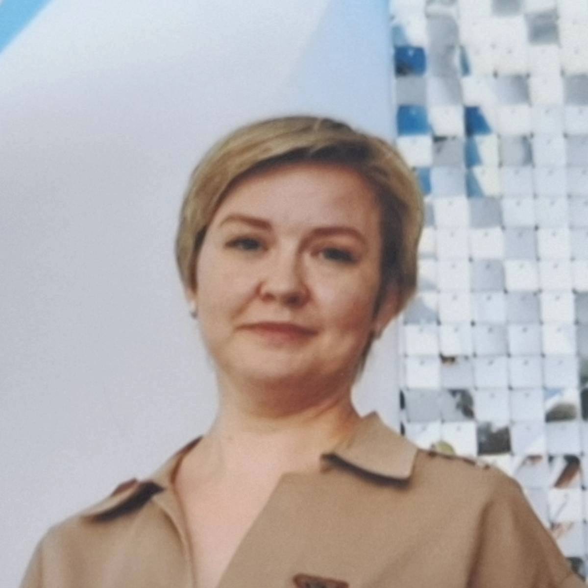 Анна Иванова