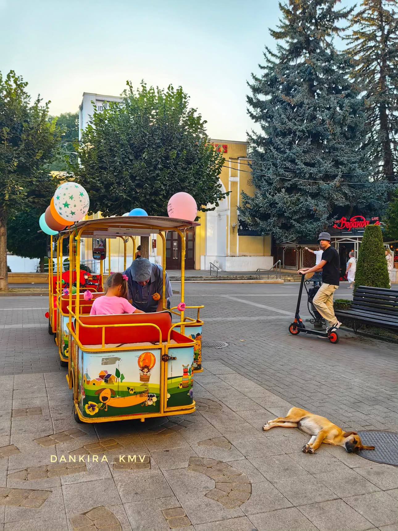 ❤️Вечер в Кисловодске
📸 @dankirakmv | Сетка — социальная сеть от hh.ru