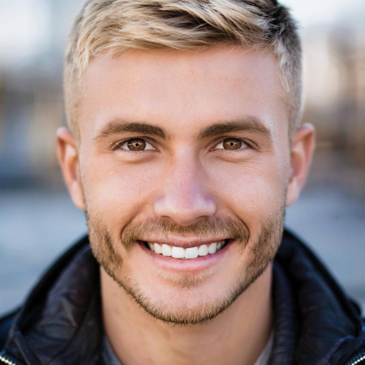 Oleg Kroft | Сетка — социальная сеть от hh.ru