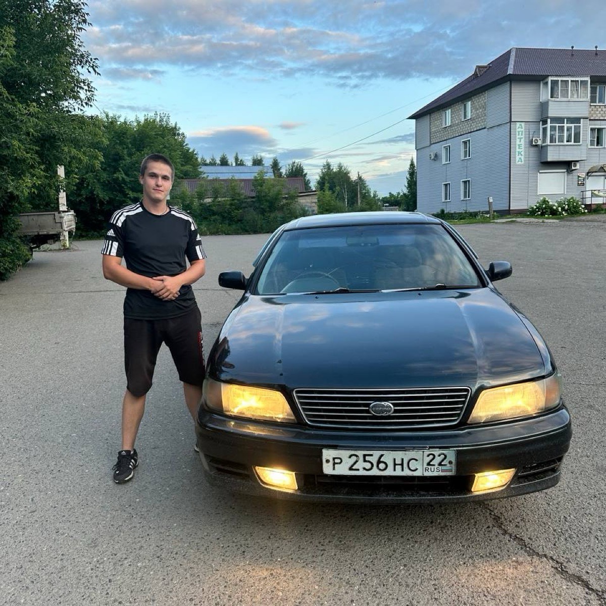 Тёма Стафеев