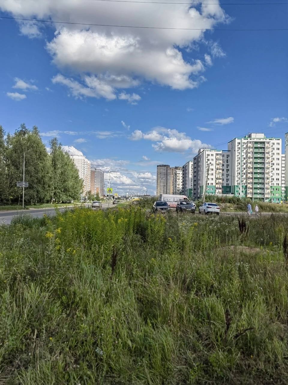 Ну вот и мне пришли очки!
Первое впечатление — это, несомненно, упаковка и её содержимое.
Комплект полный: очки, мягкий чехол, подвеска для очков, чистящая салфетка | Сетка — социальная сеть от hh.ru