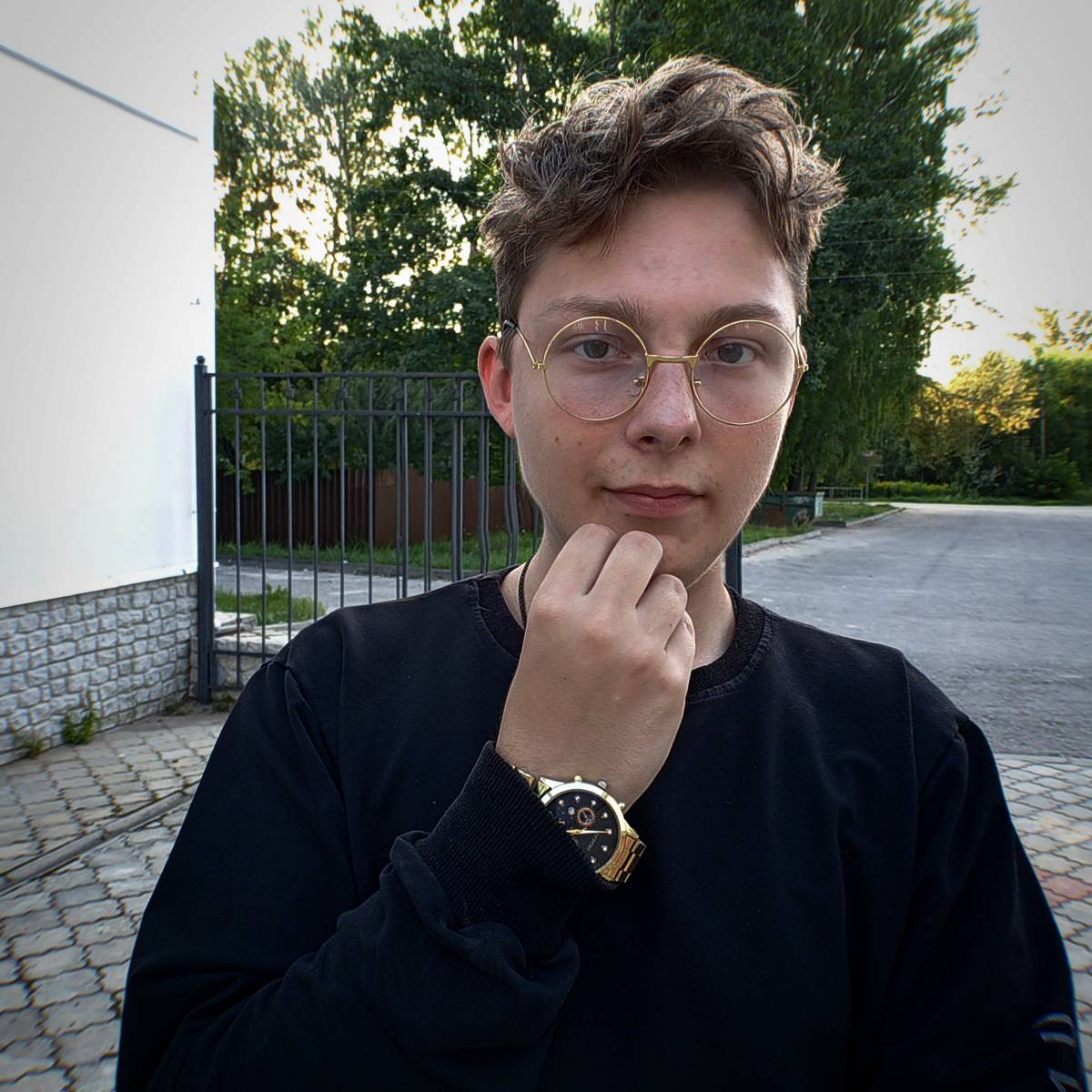 Дмитрий Галушкин