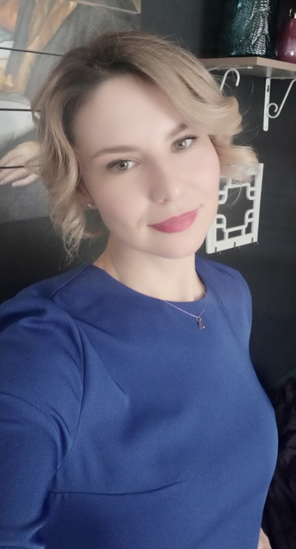 Юлия Белова