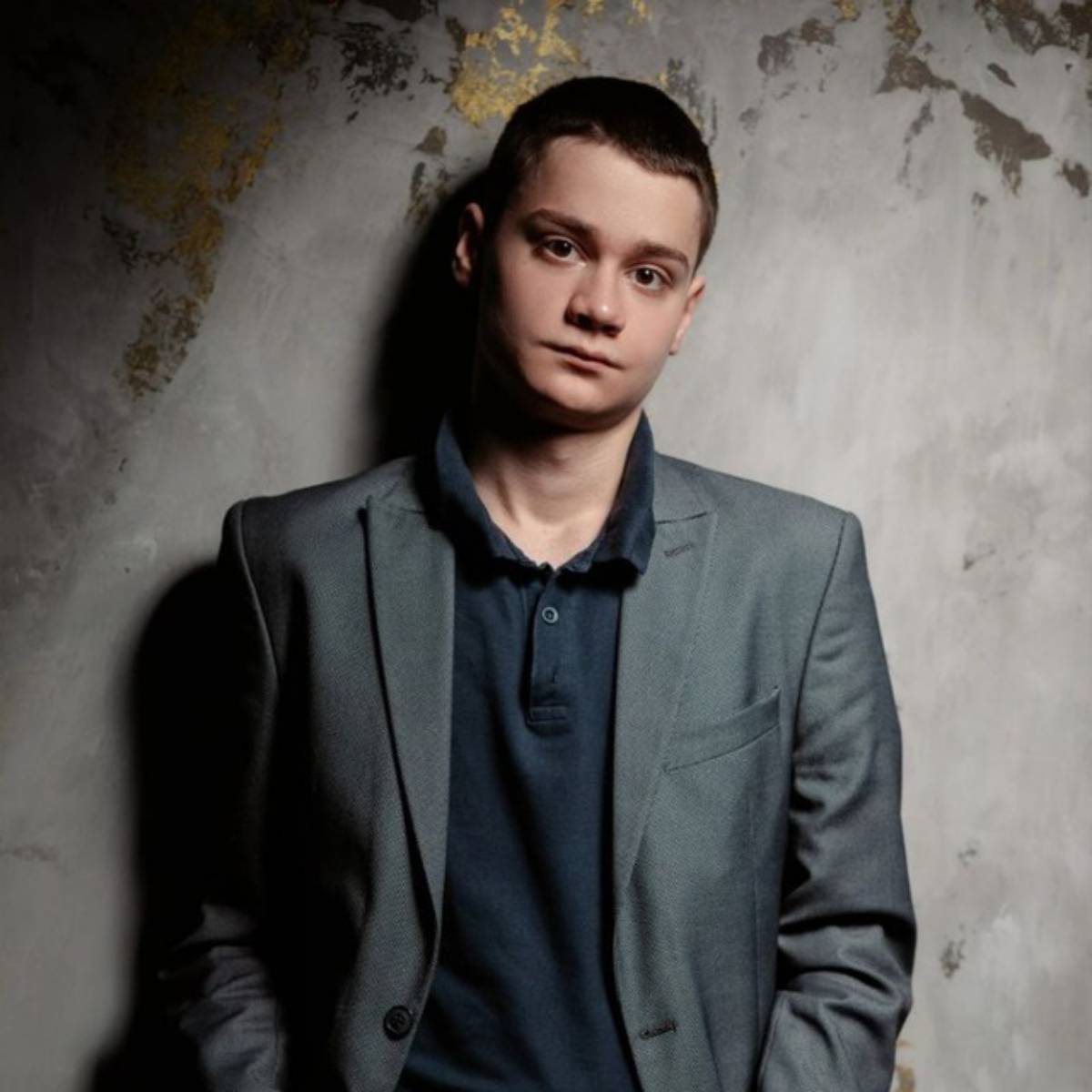 Александр Тихолаз