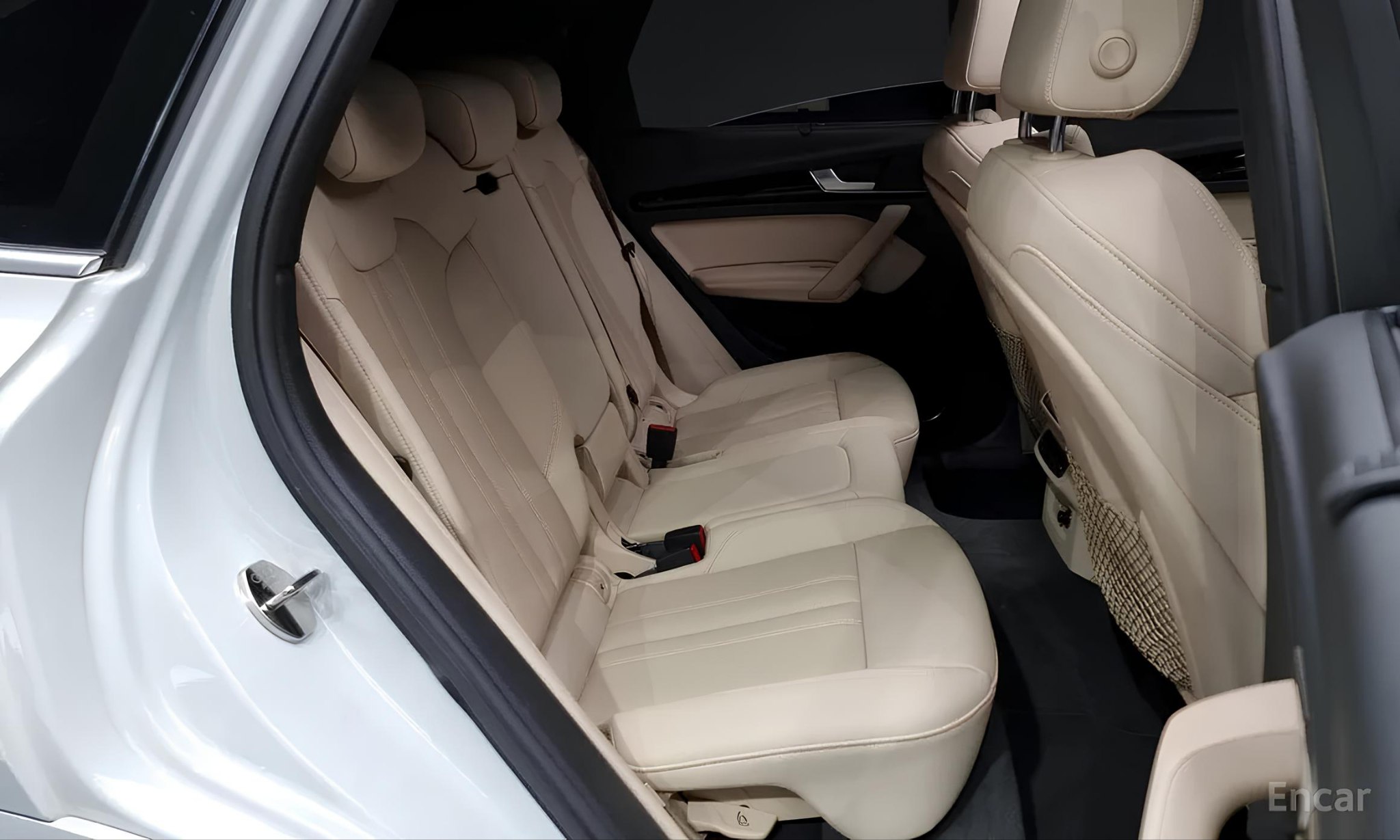 🚘Audi Q5 Sportback
Когда статус встречает драйв🤌
✅ 2022 Май
✅ Пробег 40182 км
✅ Бензин 2.0 л 249 л.с | Сетка — социальная сеть от hh.ru
