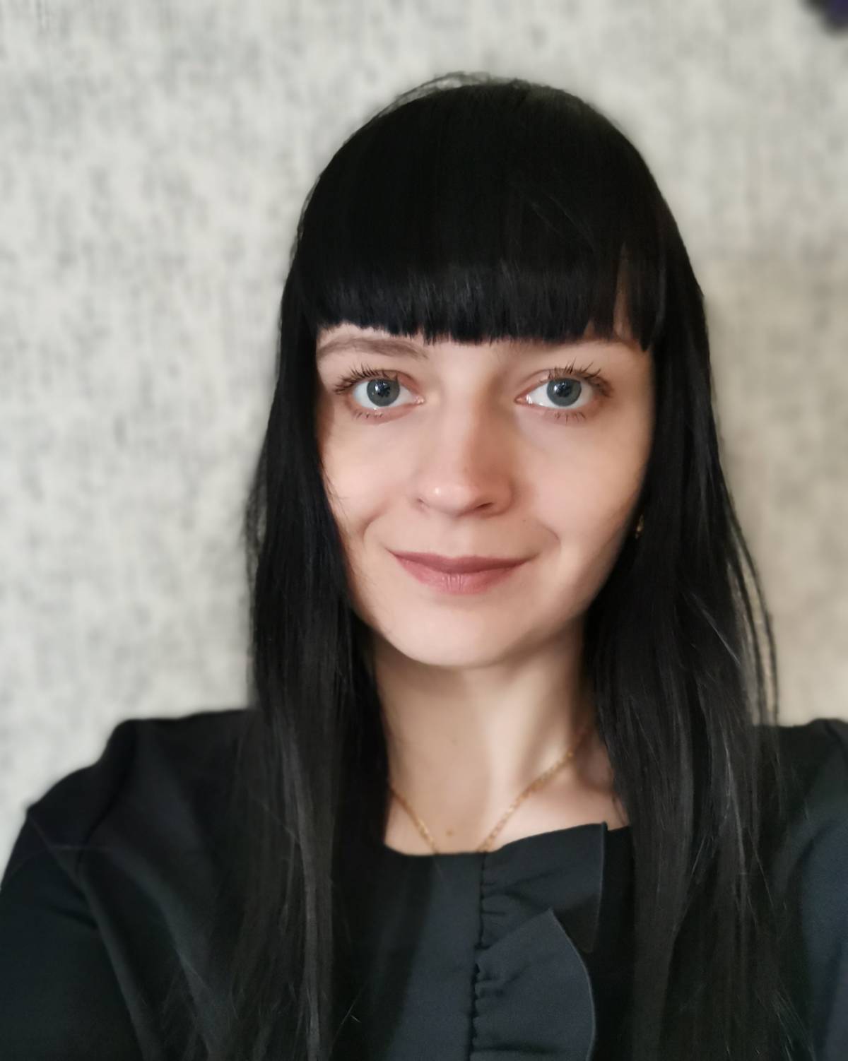 Александра Хаменок