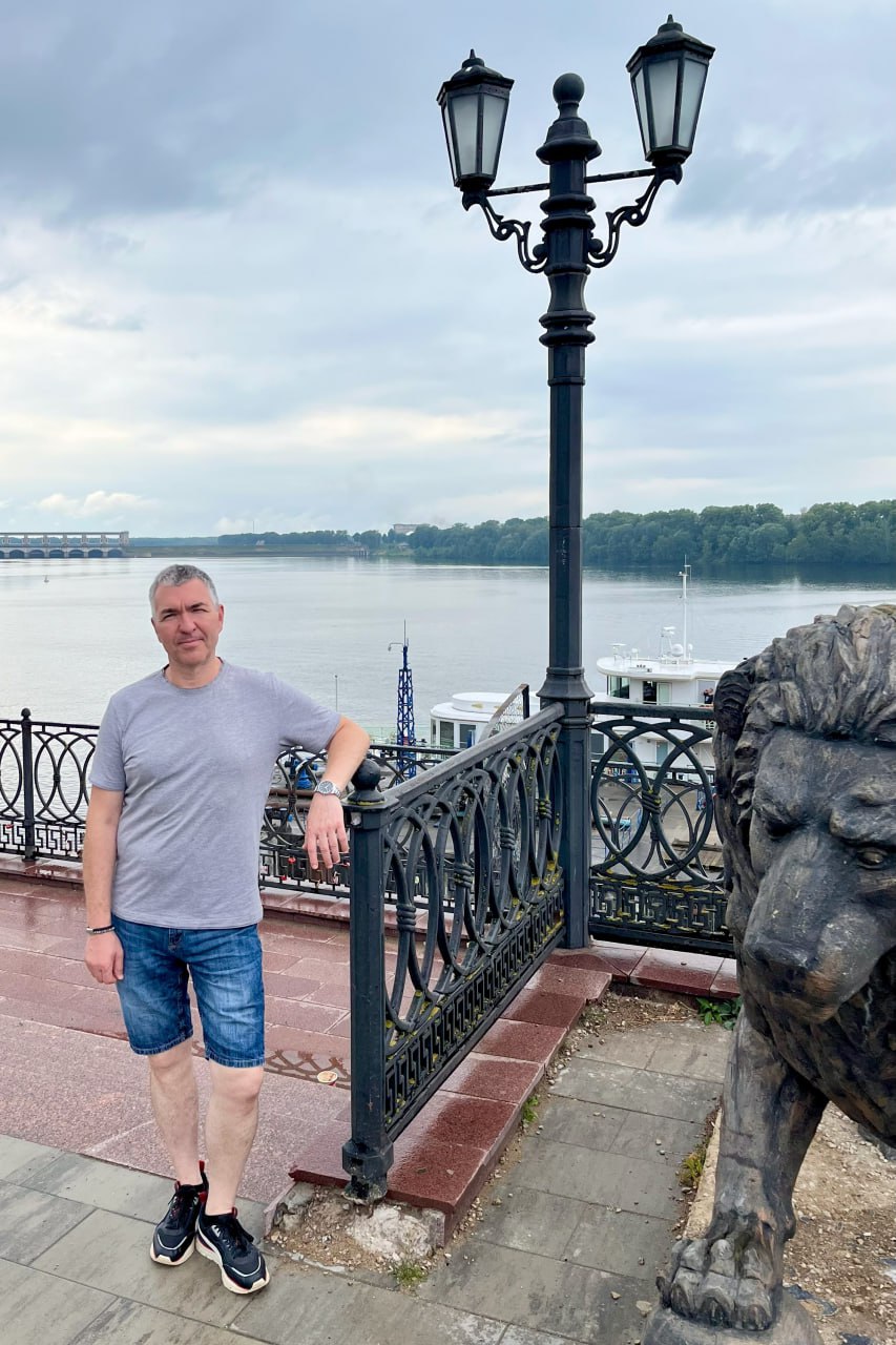 Знакомая написала сегодня, что чуть не стала жертвой телефонных мошенников.
Но вспомнила про мой недавний пост, быстро сориентировалась и избежала серьезных неприятностей | Сетка — социальная сеть от hh.ru