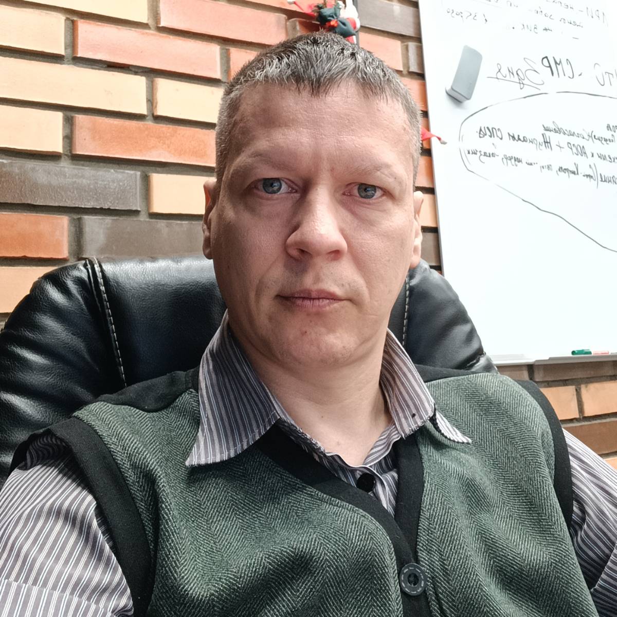 Михаил Дементьев