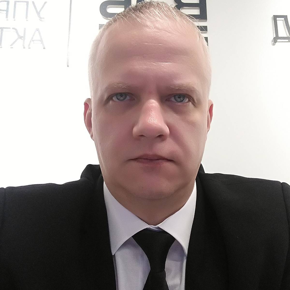 Максим Архаров