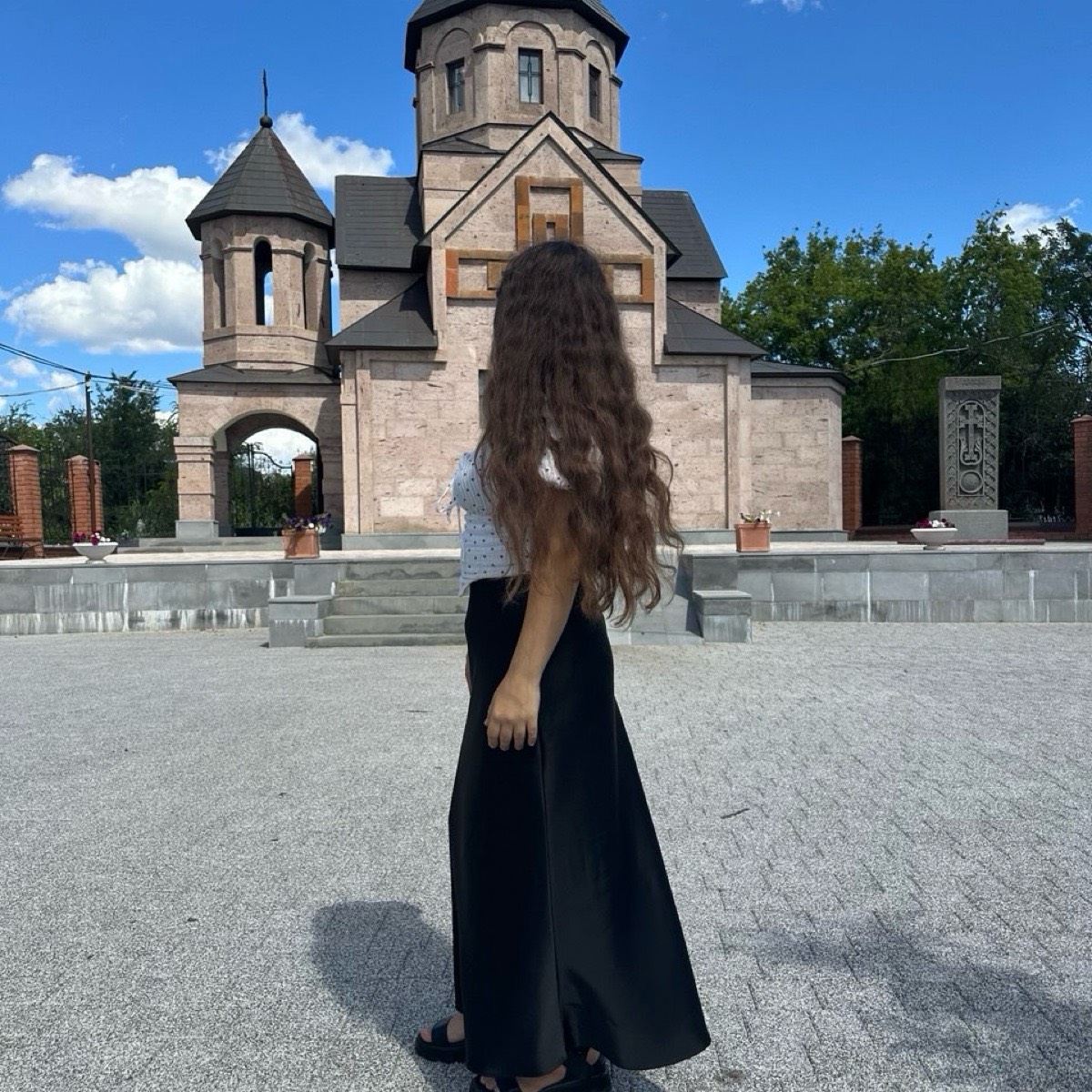 Ани Саакян