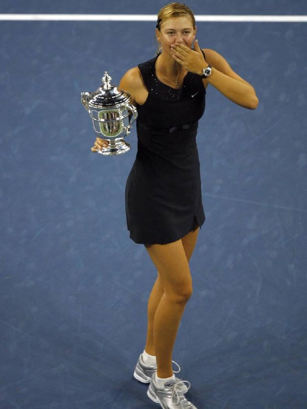 Nike atelier x Мария Шарапова
На выходных в российском теннисе случилось историческое событие: в Международный зал славы ввели Марию Шарапову | Сетка — социальная сеть от hh.ru