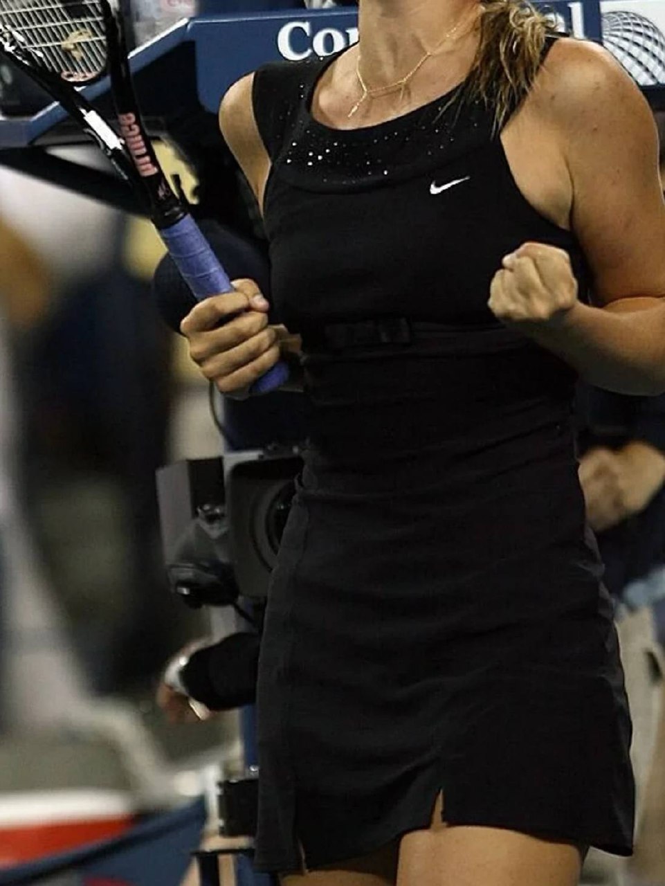 Nike atelier x Мария Шарапова
На выходных в российском теннисе случилось историческое событие: в Международный зал славы ввели Марию Шарапову | Сетка — социальная сеть от hh.ru