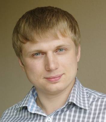 Александр Сенин