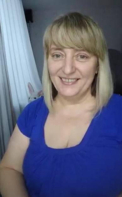 Елена Усатова