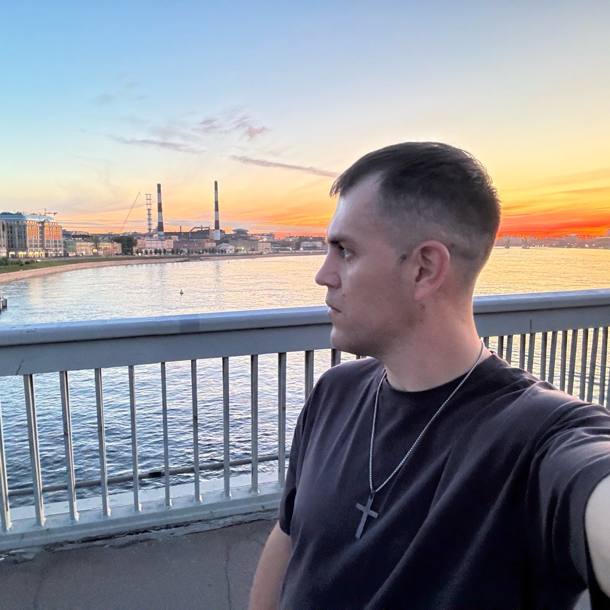 Денис Локтионов