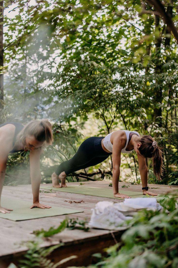 🧘‍♀️Йога на открытом воздухе в Московском зоопарке
30-31 августа в 10:30
Программа включает в себя 60-минутное занятие силовой йогой, подходящее для любого уровня подготовки | Сетка — социальная сеть от hh.ru