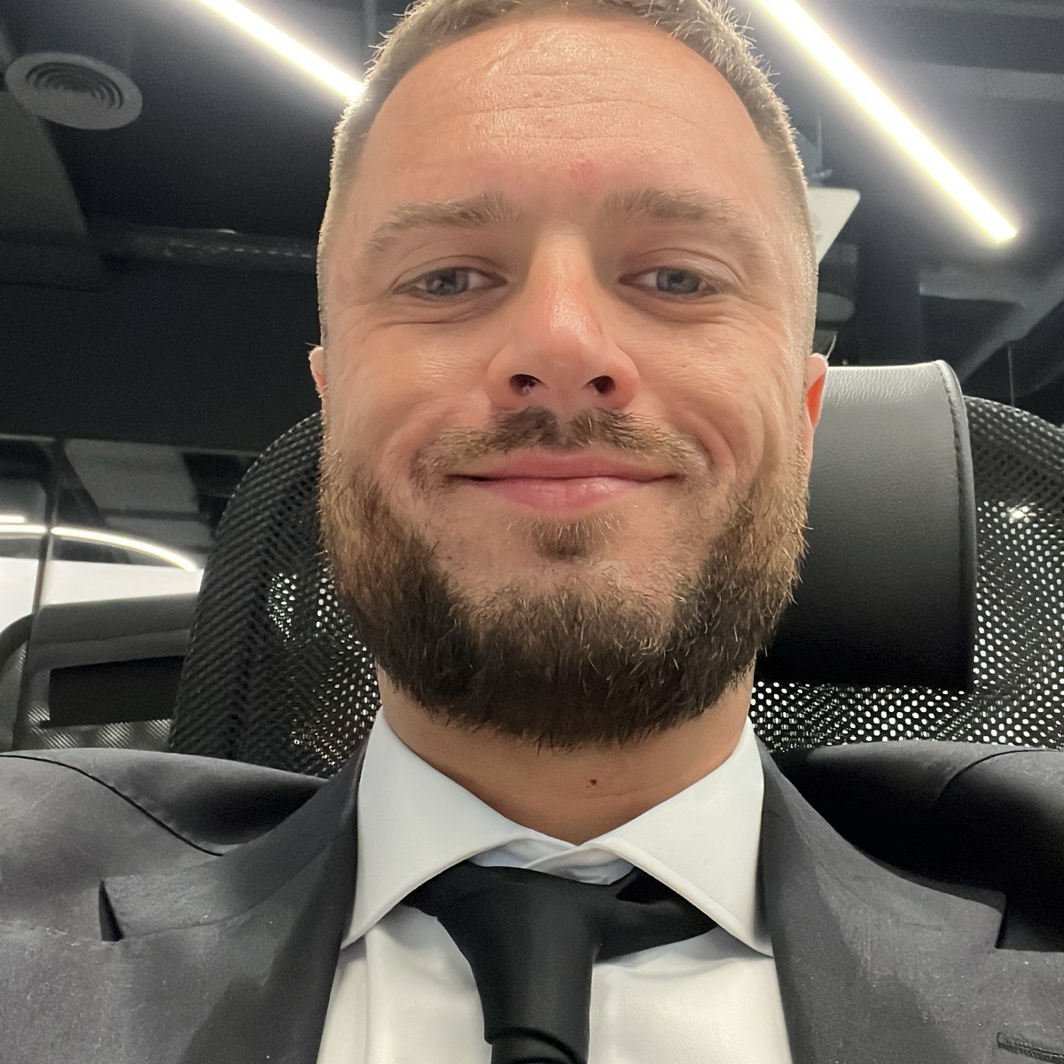 Network member avatar