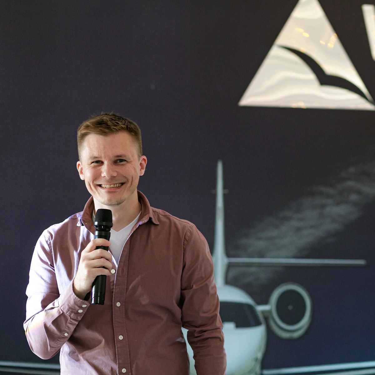 Денис Меньших