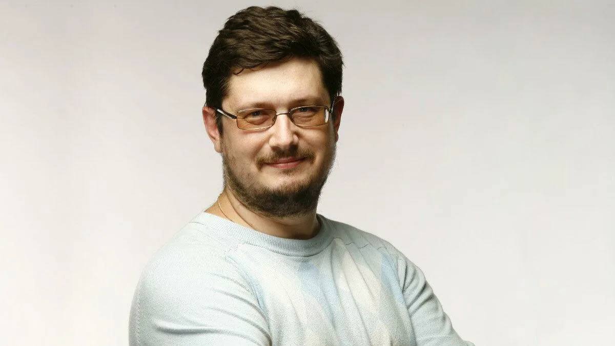 Продолжаю тестирование jellyfin и в рамках тестирования начали пересматривать Матрицу | Сетка — социальная сеть от hh.ru