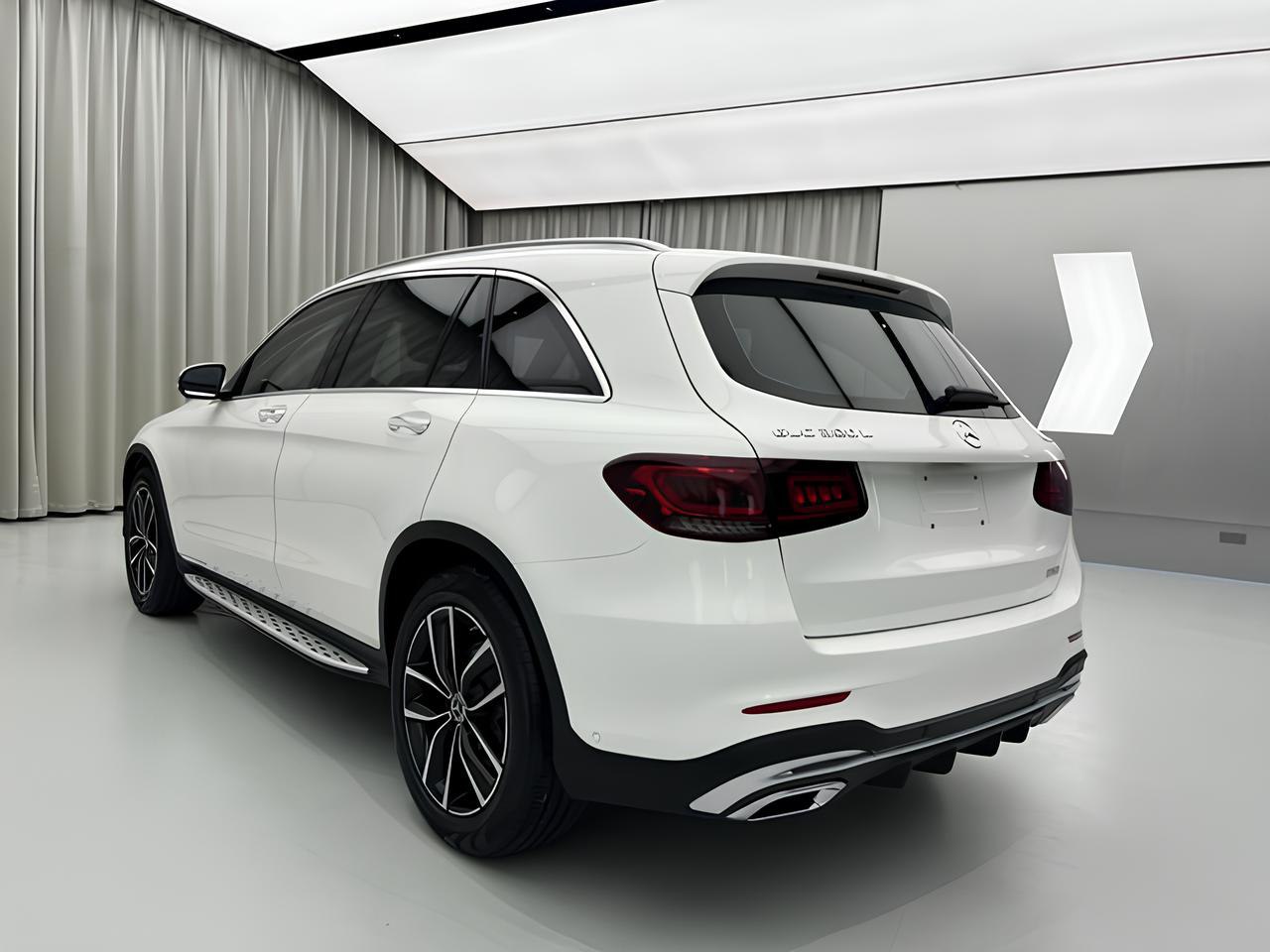 🚘Mercedes-Benz GLC 300 L 4MATIC
Премиум с правильным акцентом
✅ 2021 год Февраль
✅ Пробег всего 25 217 км
✅ Бензин 2.0 л, 258 л.с | Сетка — социальная сеть от hh.ru