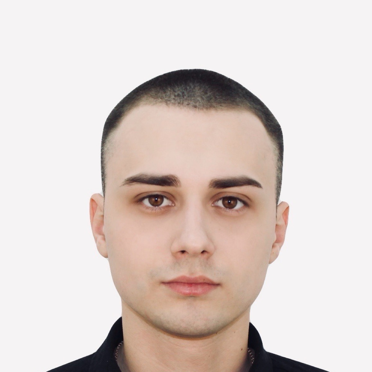 Максим Тихонович