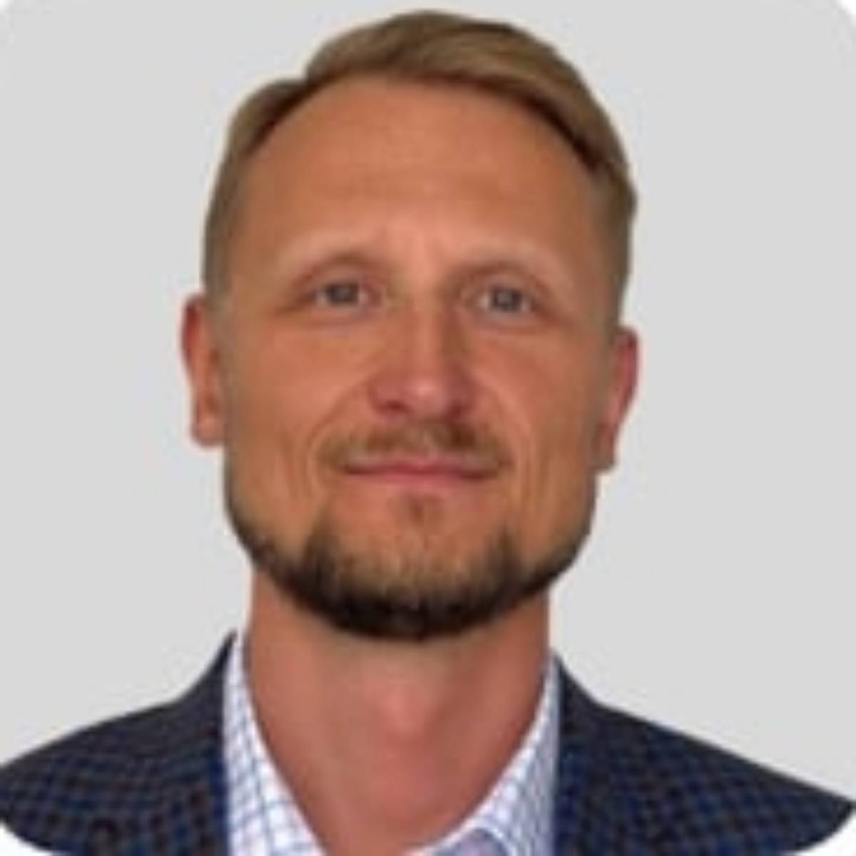 Александр Иванов | Сетка — социальная сеть от hh.ru