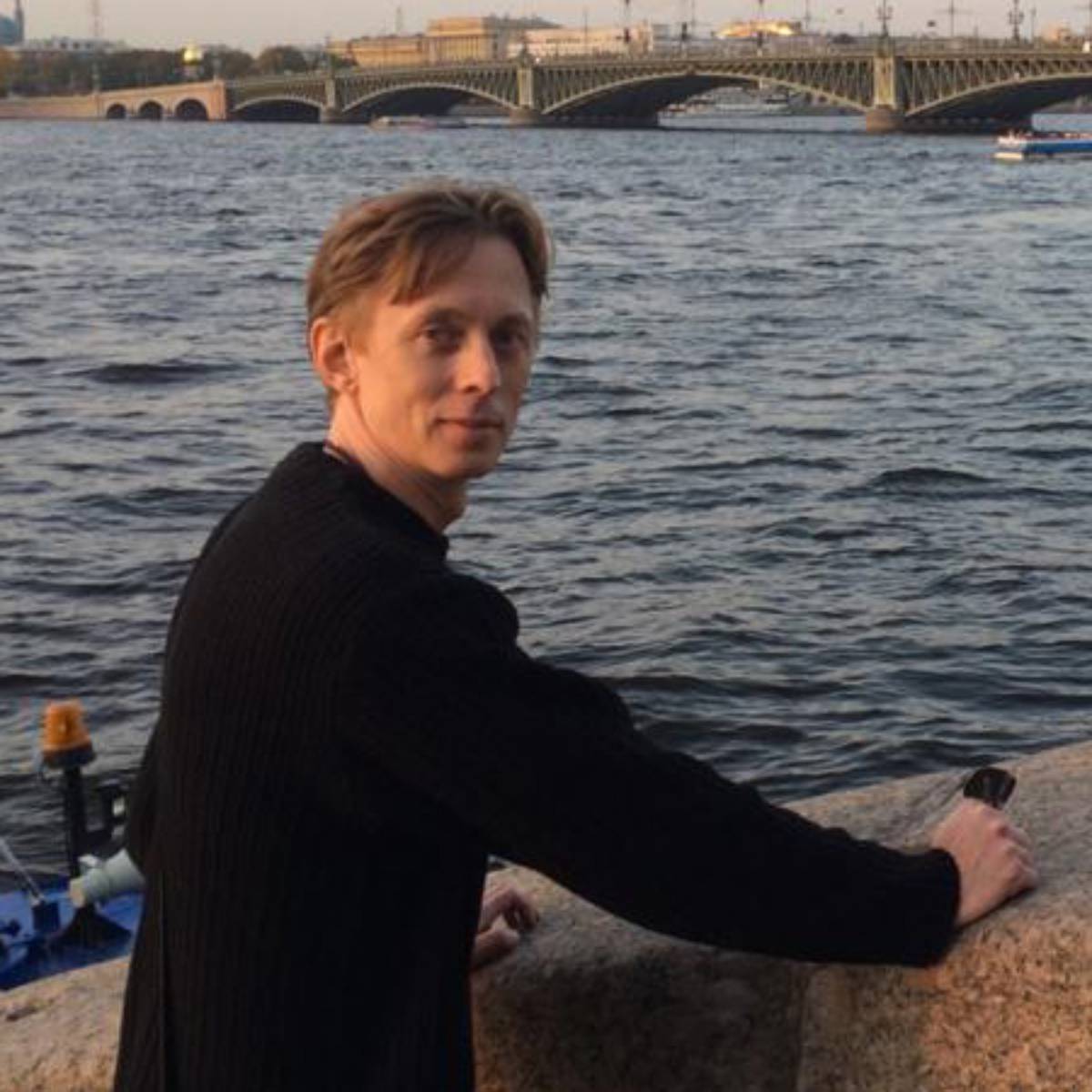 Юрий Лазуренко | Сетка — социальная сеть от hh.ru