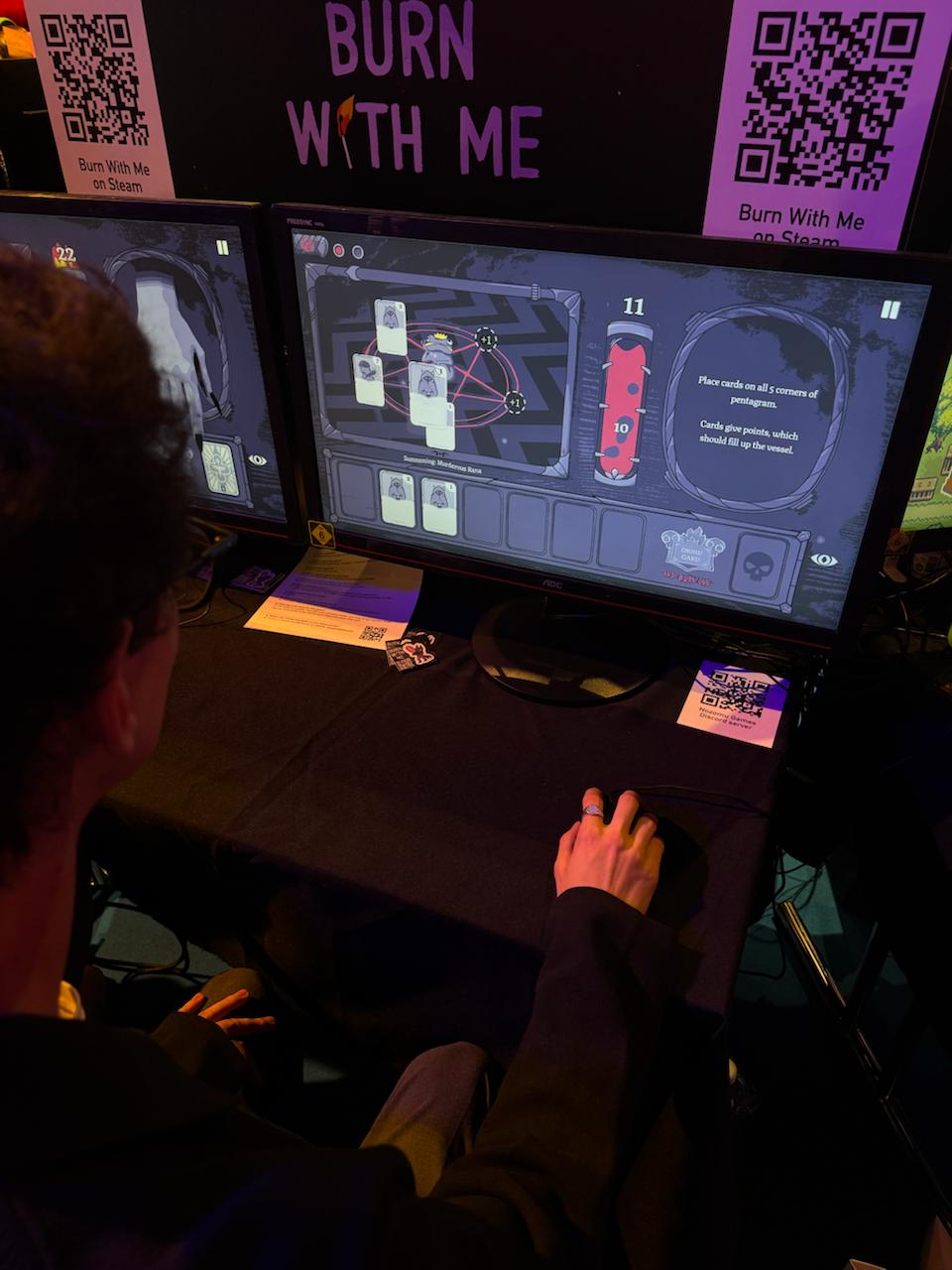 (про Gamescom)
Обещал вам рассказать про свою поездку в Кёльн. Я был только один день там — в наименее загруженный, когда пускали прессу и wildcard | Сетка — социальная сеть от hh.ru